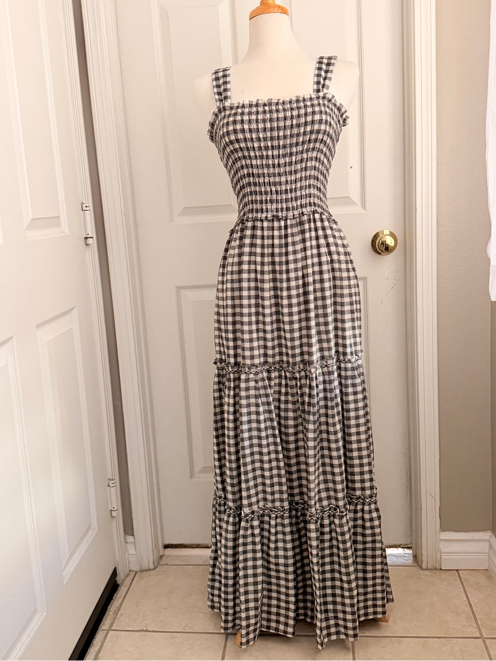 Max Studio Black White Plaid Gingham Tiered Maxi Dress Medium
